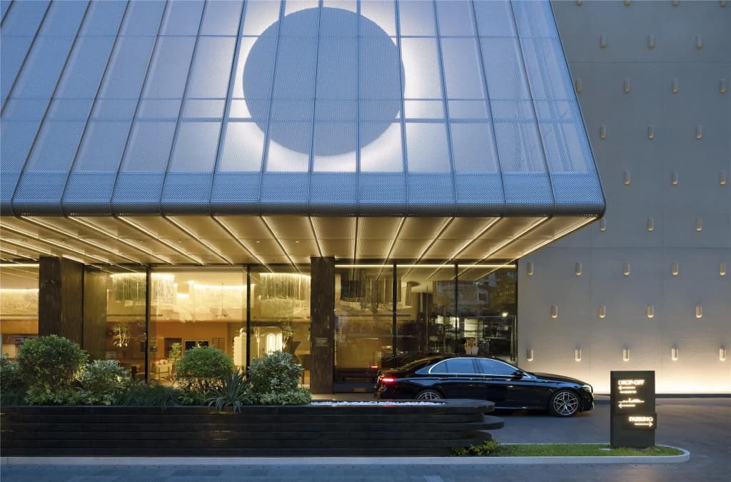 KROMO Bangkok, Curio Collection by Hilton - photo 36