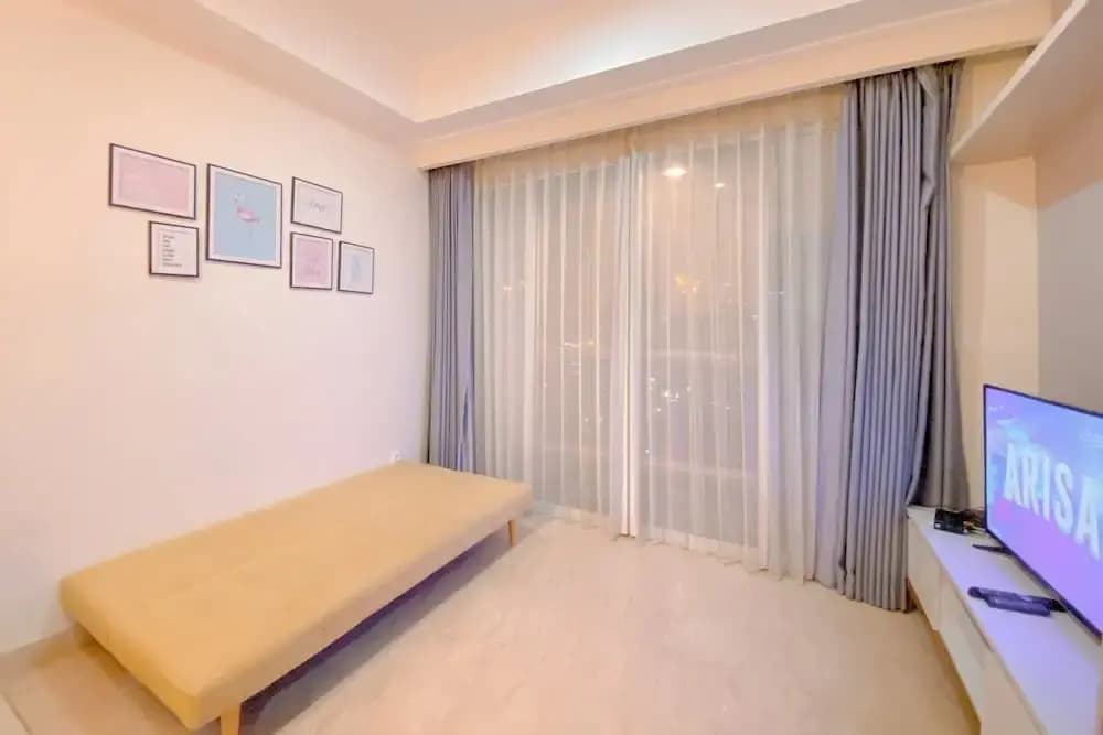 Wonderful And Homey 2Br Apartment At Menteng Park - photo 14
