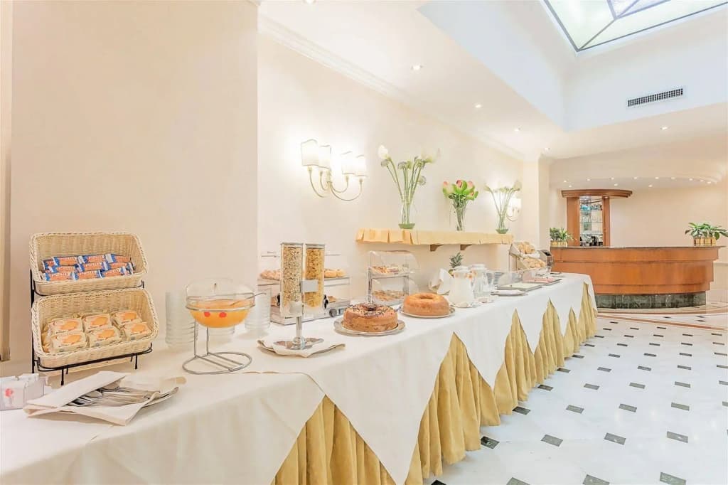 Raeli Hotel Luce - photo 13