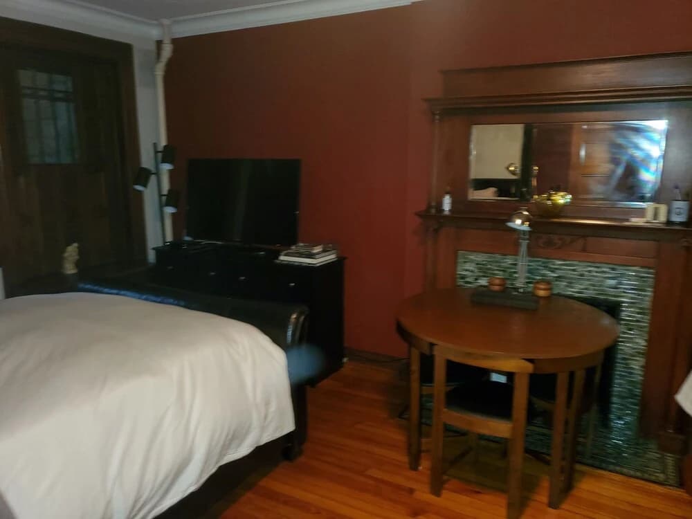 West119thB&B - photo 9