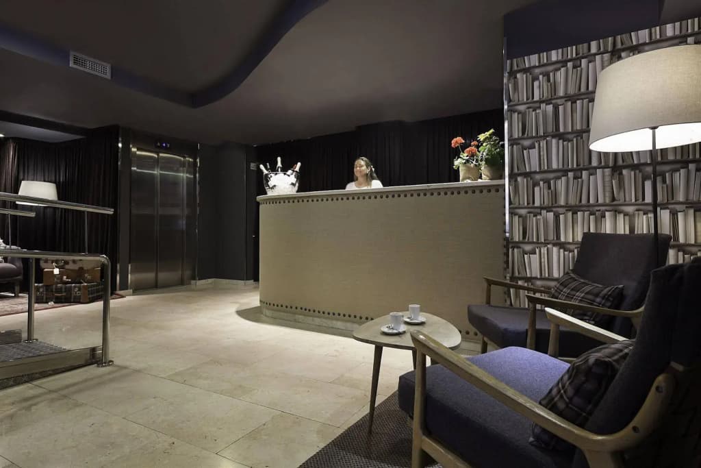 Hotel Acta BCN 40 - photo 2