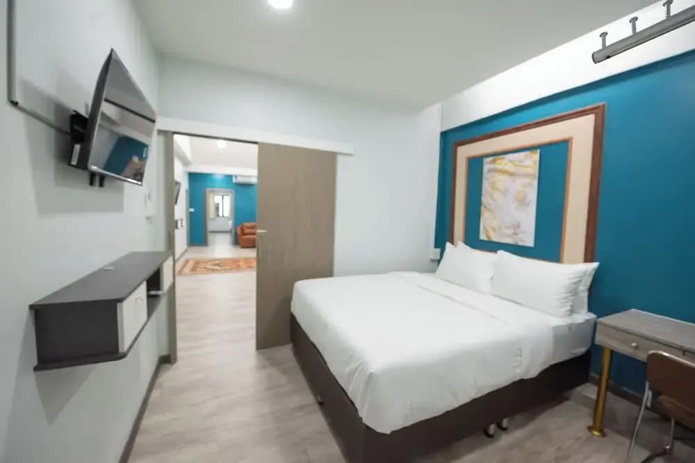 SkyLink Homes - photo 11