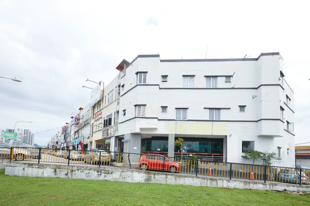 Hotel Pritty - photo 15