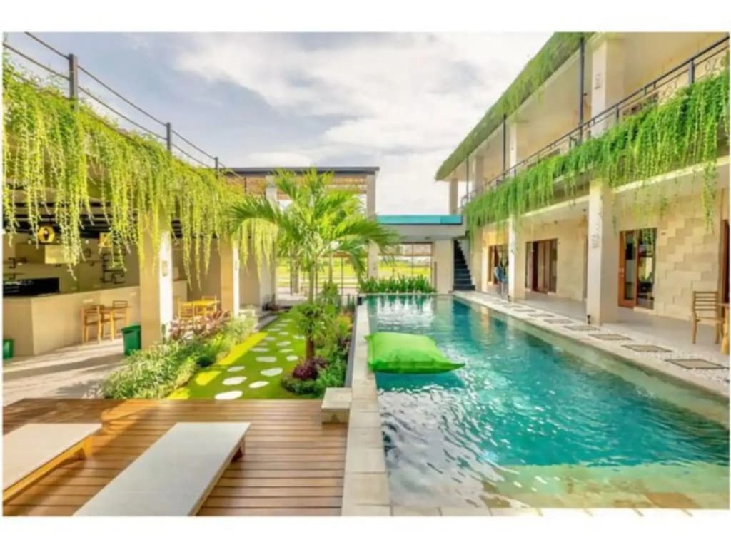 Canggu Hype Suites - photo 11