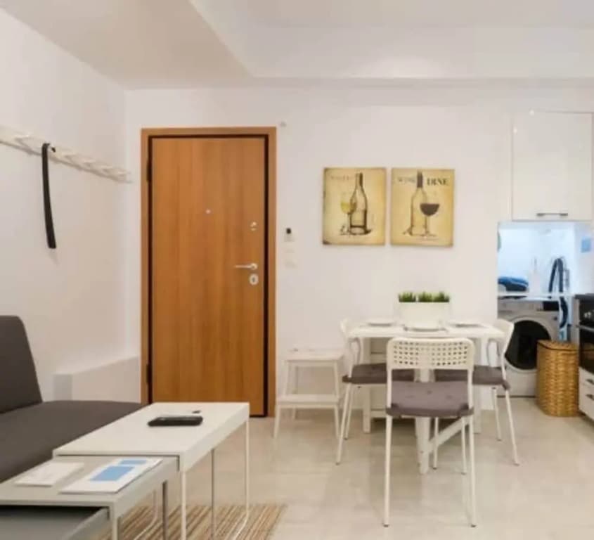 Wonderful Renovated Studio In Thisio - photo 4