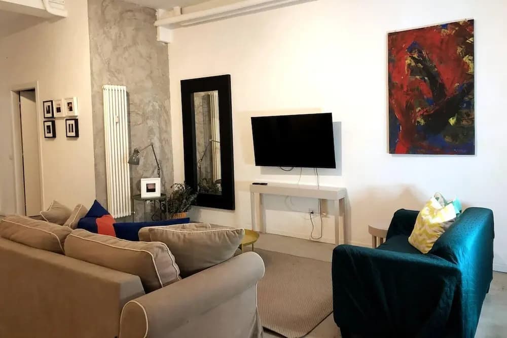 Inviting 2-bed Apartment in Milano - photo 20