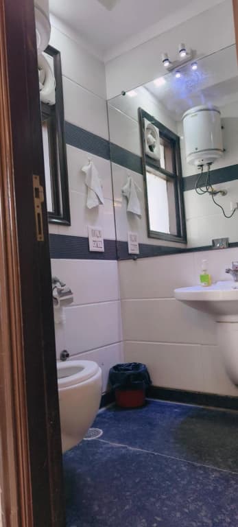 Luxurious 3Bhk Apartment! - photo 16