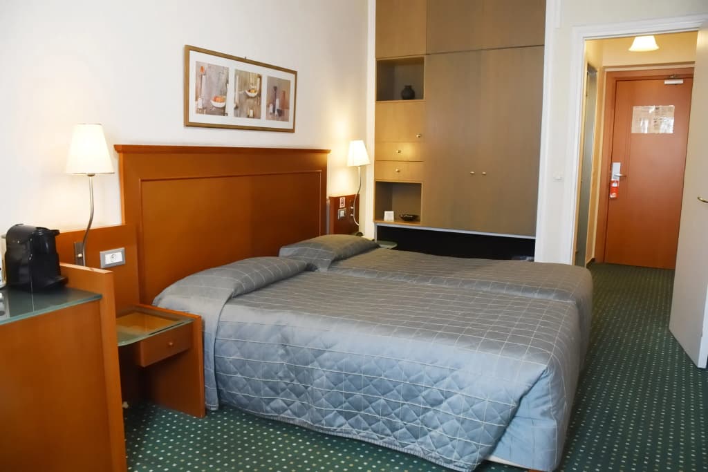 Adrian Hotel - photo 5