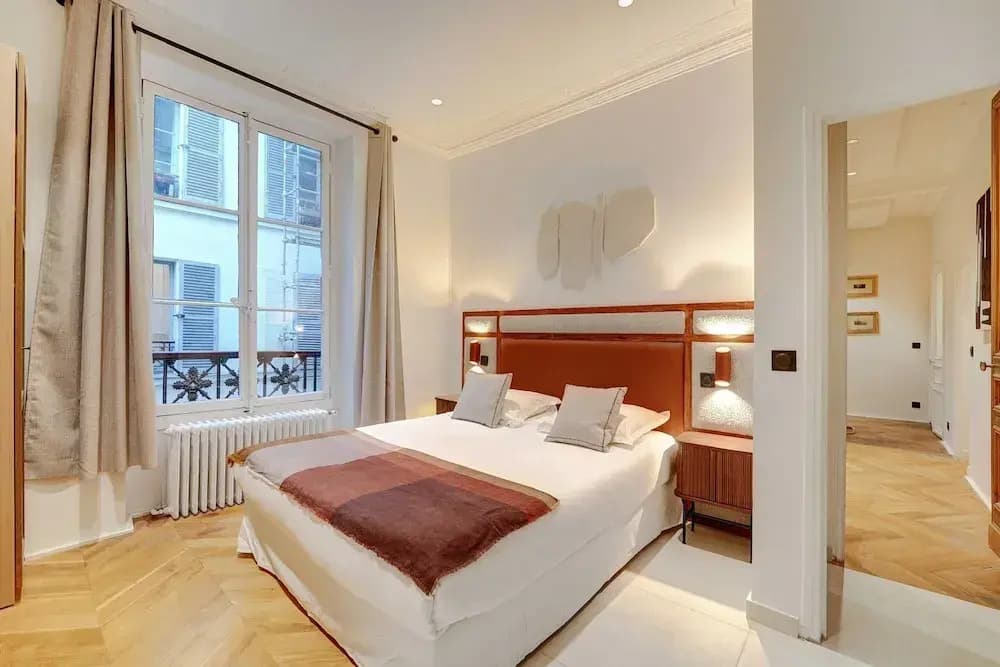 Charm and Elegance for 8p/3br - Grands Boulevards - photo 2