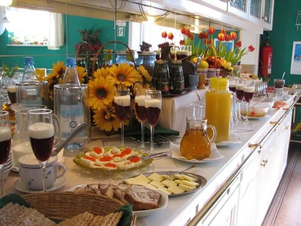 Hotel Lydia - photo 13