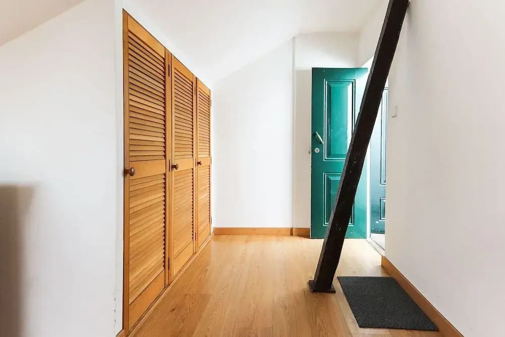 Sunny Attict Loft by Homing - photo 3