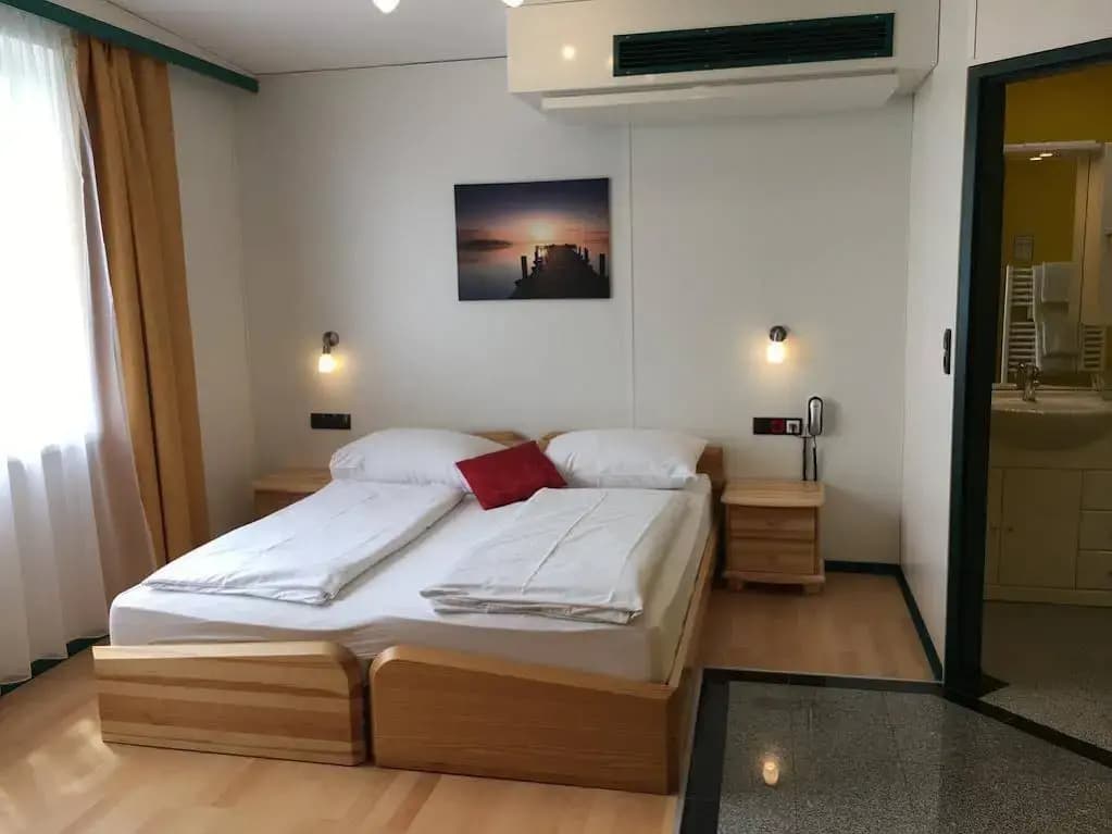 Hotel Asperner Lwe - photo 2