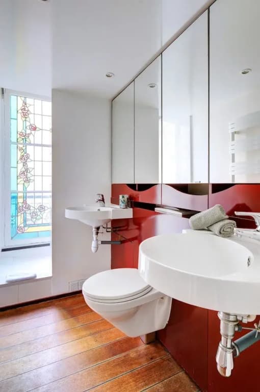 Le Marais & Place de la Republique 3BR - photo 12