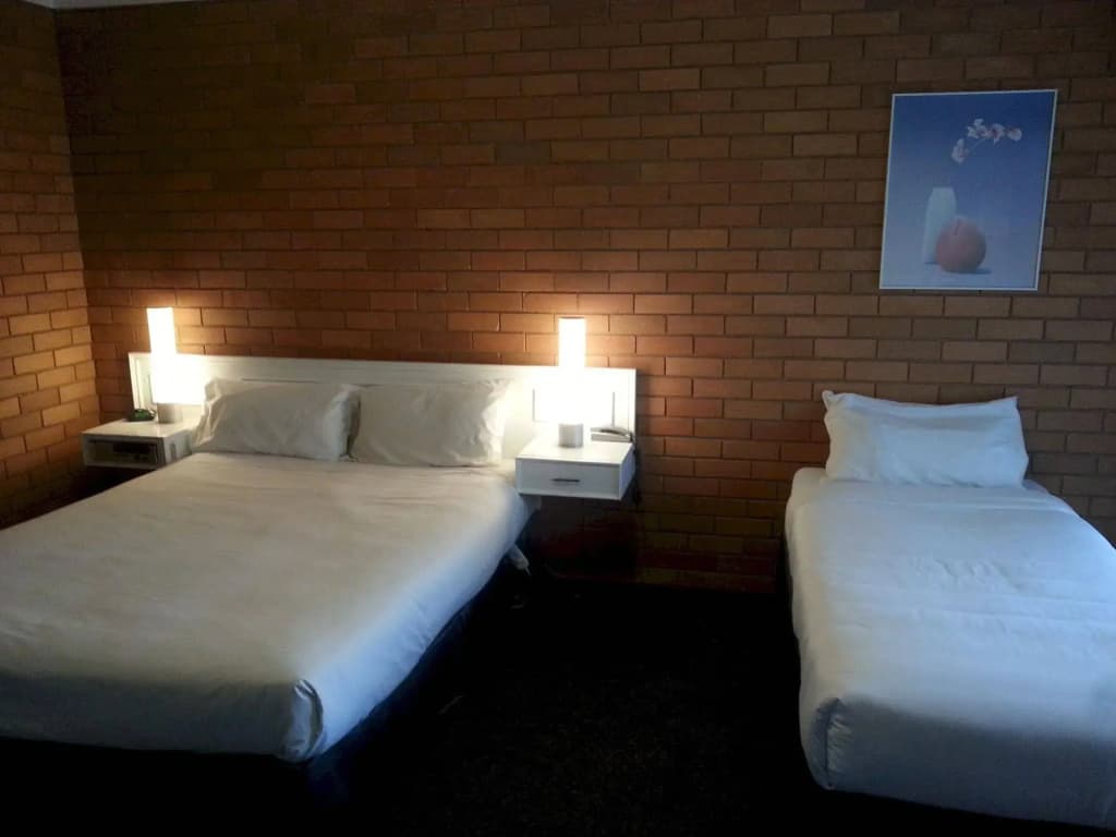 Essendon Motel - photo 5
