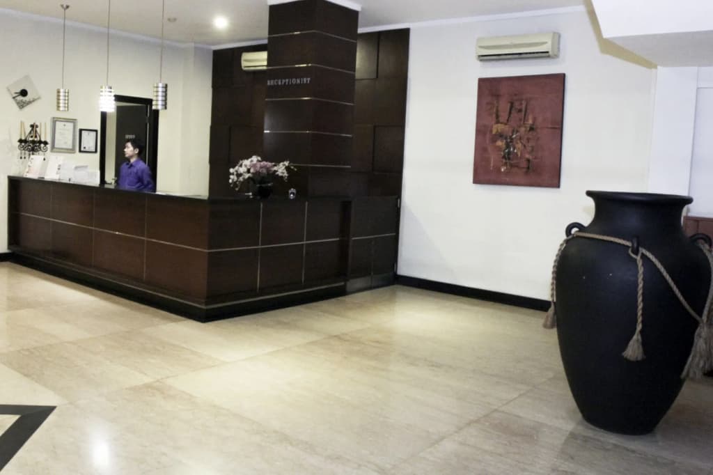 N1 Hotel Tanah Abang - photo 1