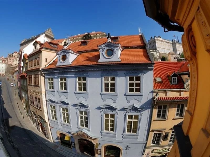 U Zlate Podkovy Apartments - photo 3
