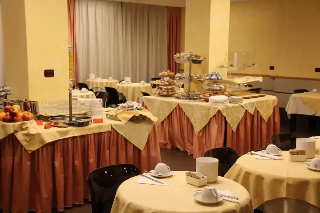 Mokinba Hotels Sant'Ambroeus - photo 13