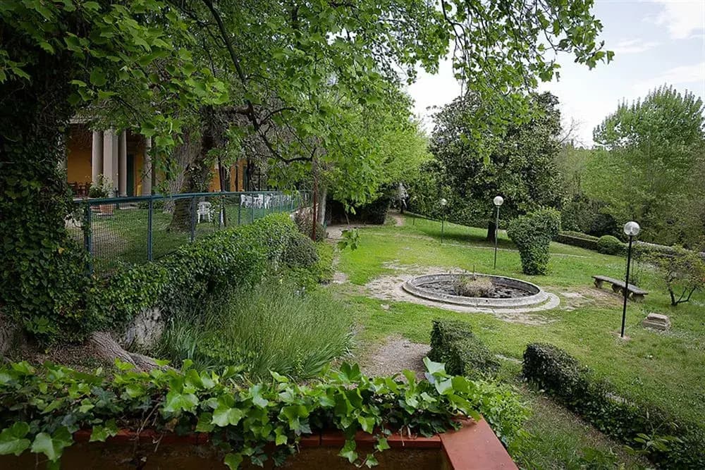 Ostello Villa Camerata - photo 17