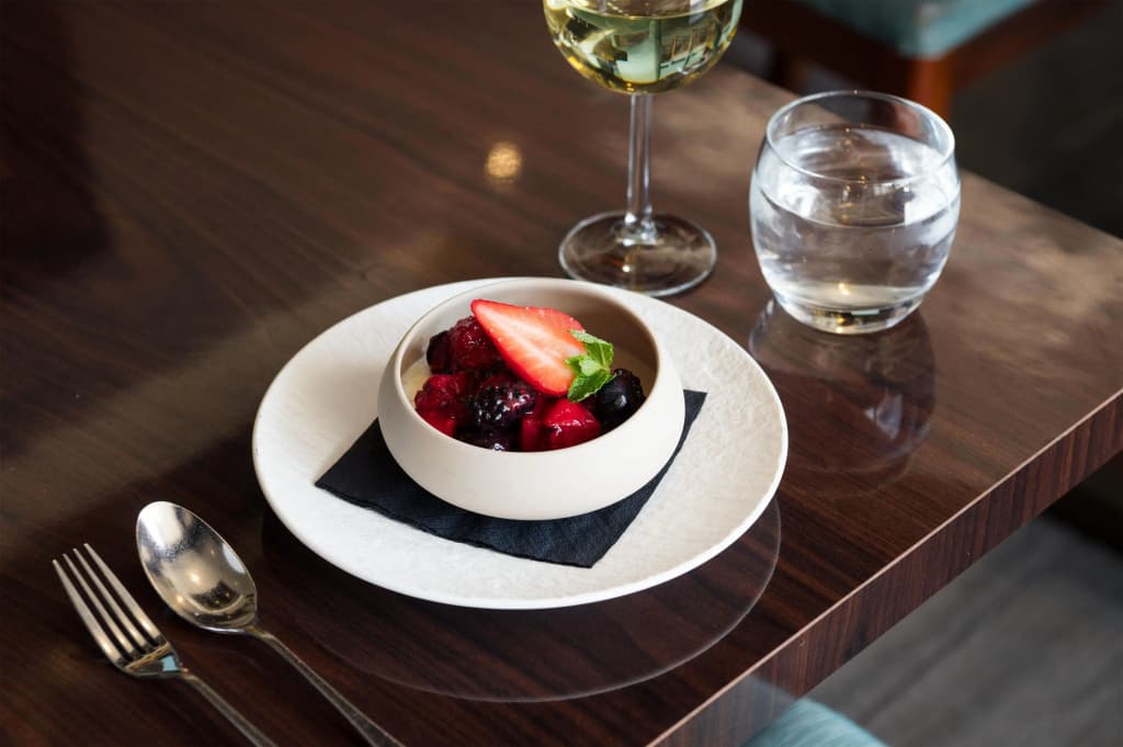 Radisson Blu Hotel, London Heathrow - photo 12