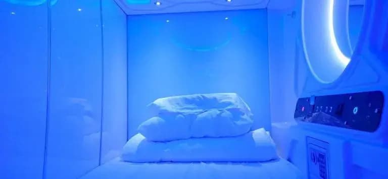 Qube Hotel - photo 5