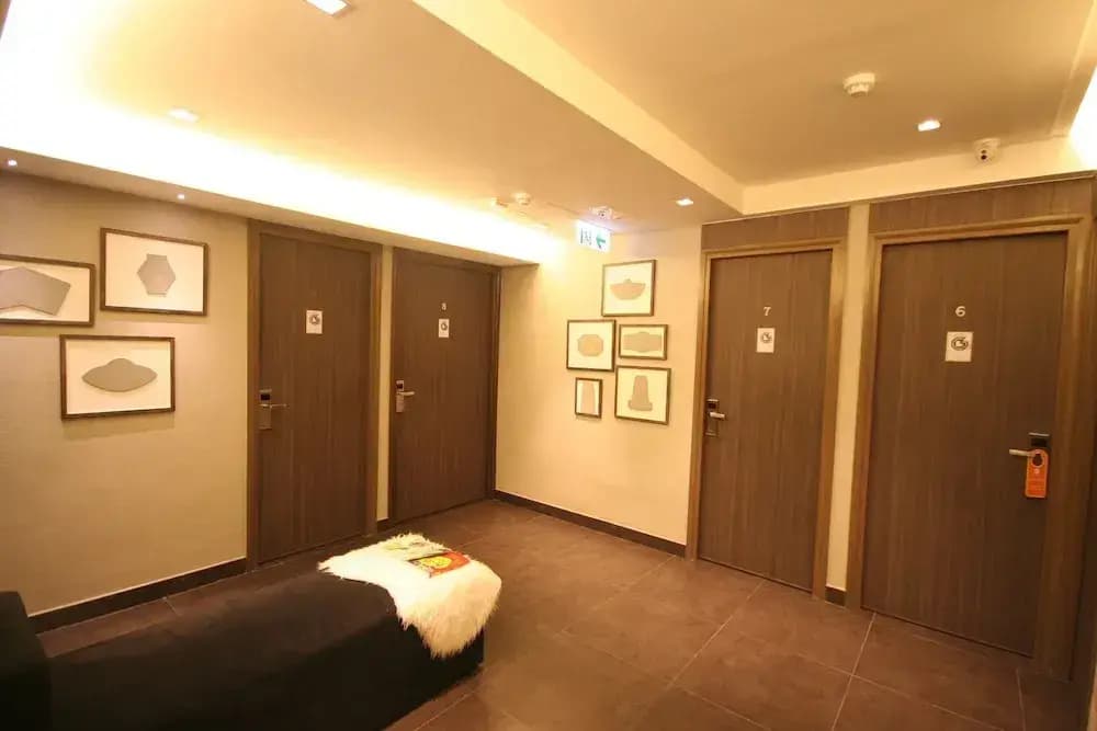 MY Hotel - photo 34