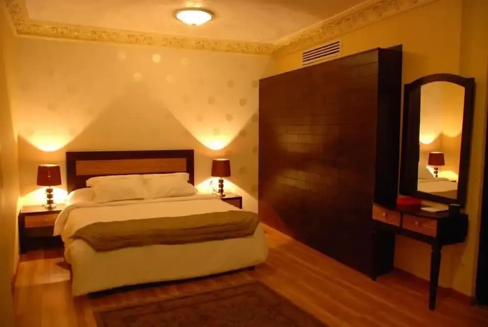 New Lamar Hotel - photo 5