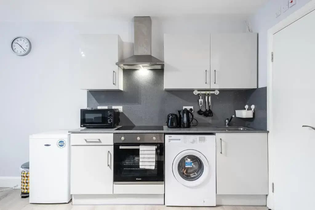 Securematics Executive Studio Apartments - photo 4