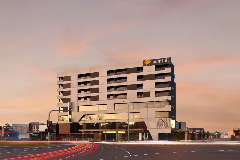 Dandenong Central Apartment Hotel - photo 11