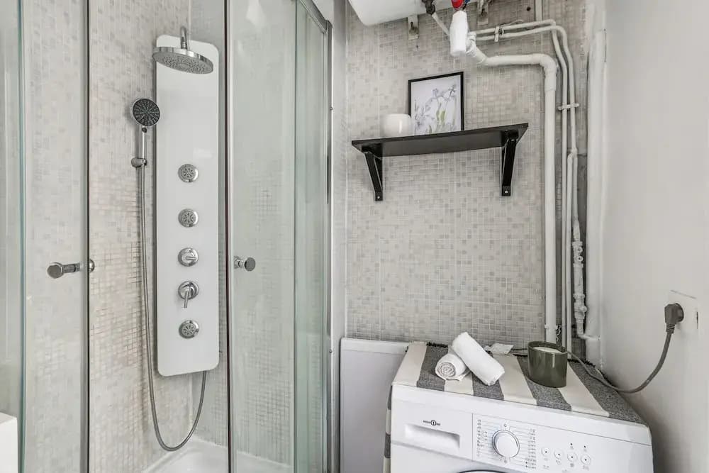 Bright 1BR Steps from Canal Saint-Martin - photo 8