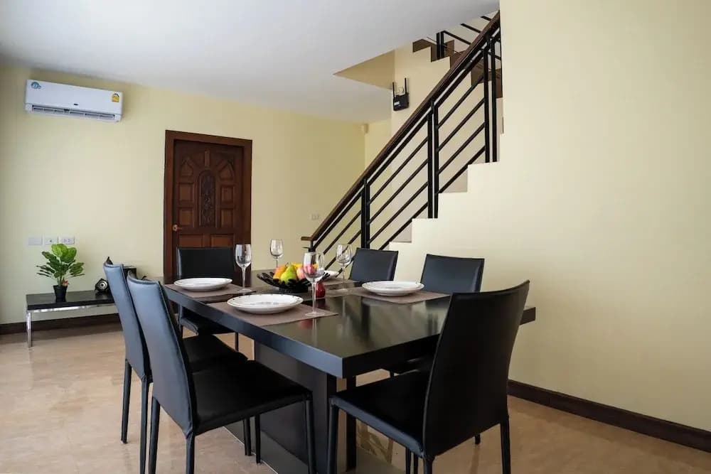 East Villa 4 - photo 23