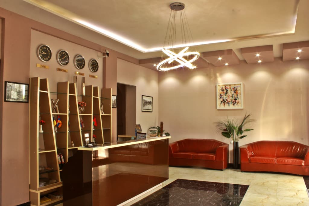 Margo Palace Hostel - photo 1