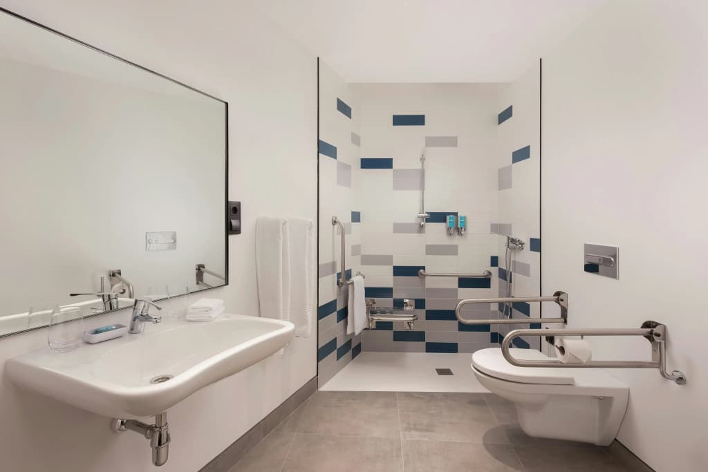 Aloft by Marriott Madrid Gran Via - photo 10
