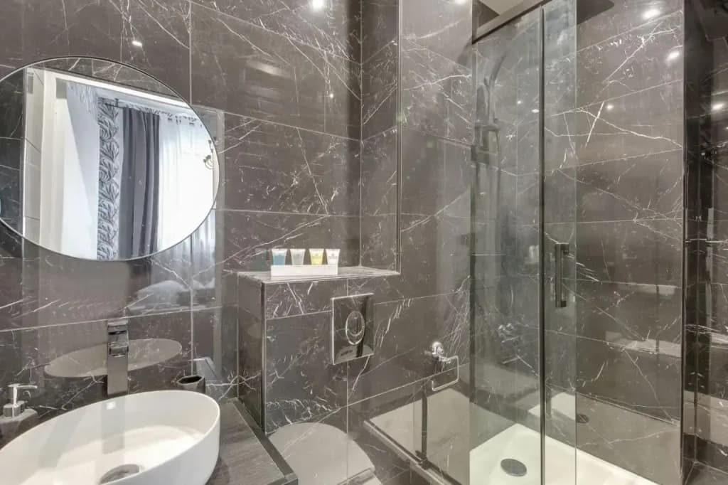 195-Suite Royal in Paris - photo 7