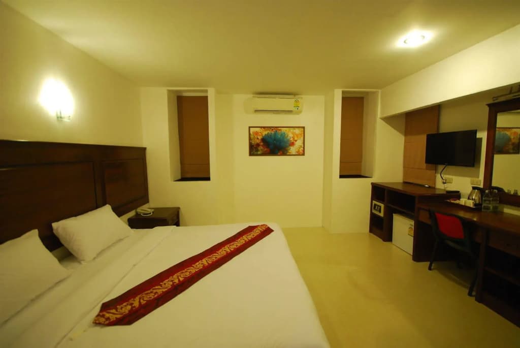 Patong Budget Rooms - photo 4