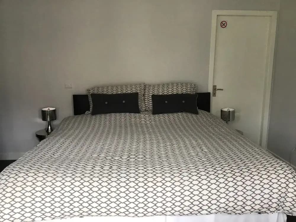 Meadow House - photo 5