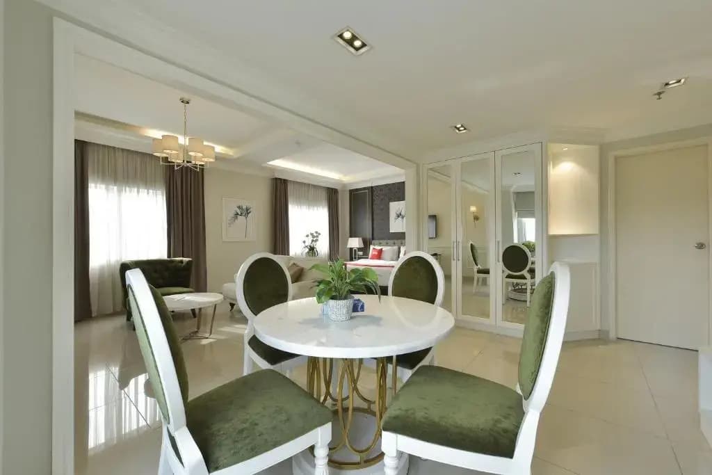 Savanna Hill Resort - photo 10