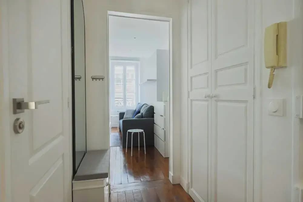 Charming Apartment-1br-3p-ternes - photo 12