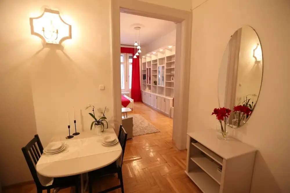 Dfive Apartments - Classic Luxury - photo 12