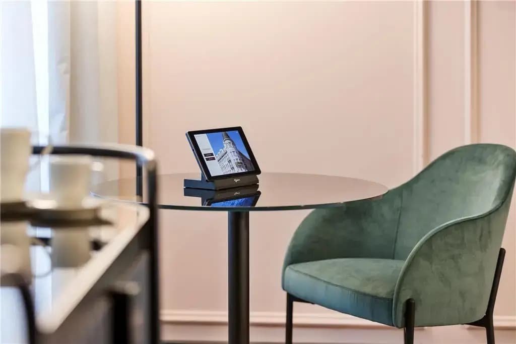 Hotel Astoria Vienna, Curio Collection by Hilton - photo 19