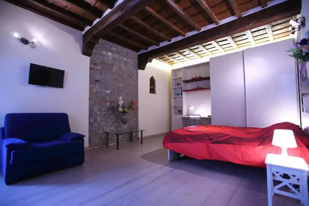 Visit Florentia Apartment - photo 4