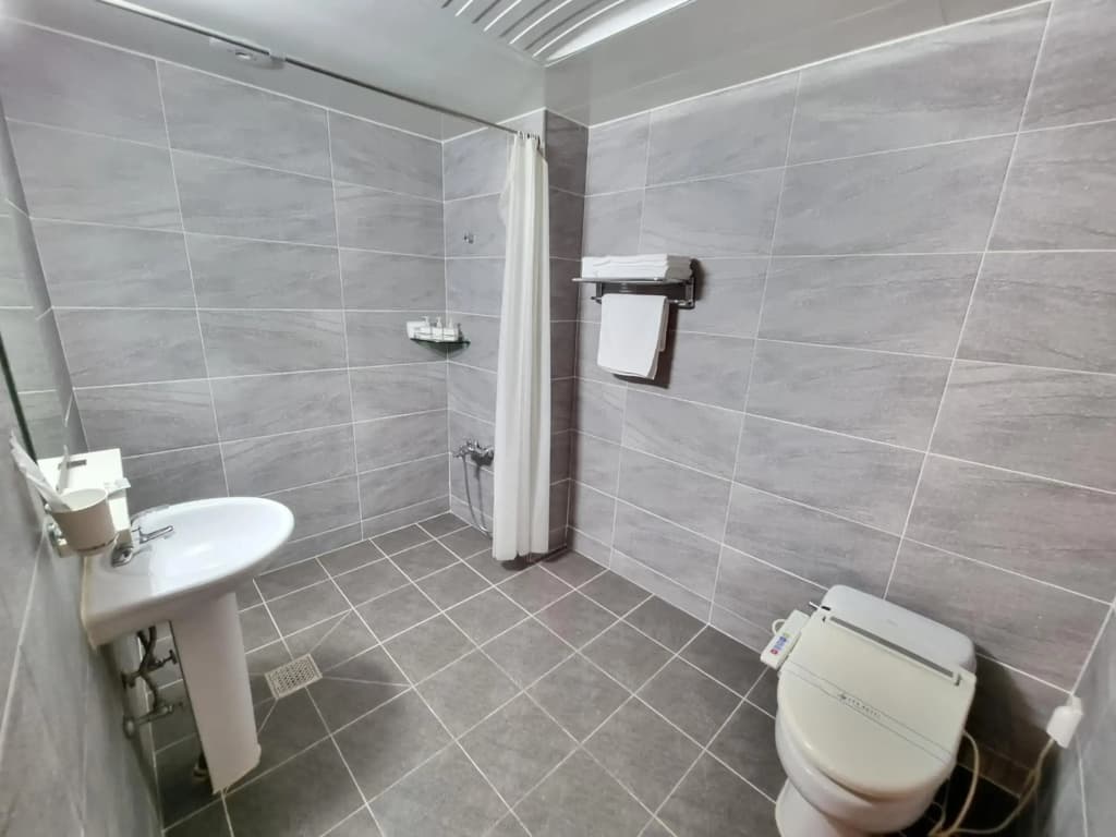 Lex Tourist Hotel - photo 8