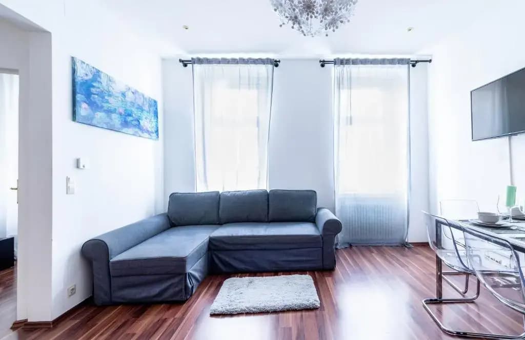 New: Beautiful Central Apartment Next To U-Station - main photo