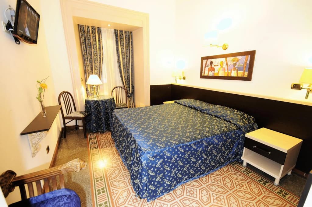 Hotel Sweet Home - photo 21