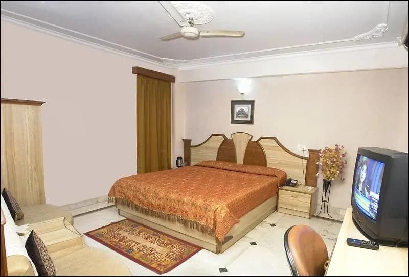 Hotel L'affaire - photo 37