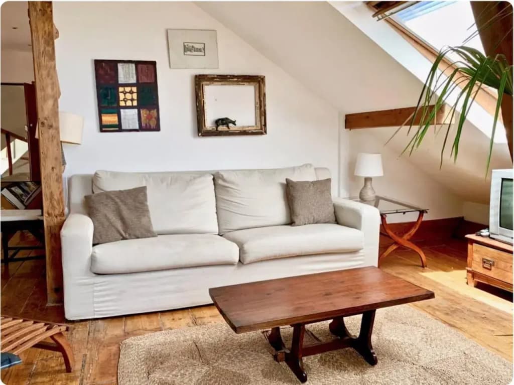 Charming central sunny penthouse - photo 2