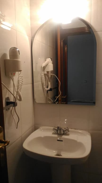 Hostal Palacios Fuencarral - photo 11