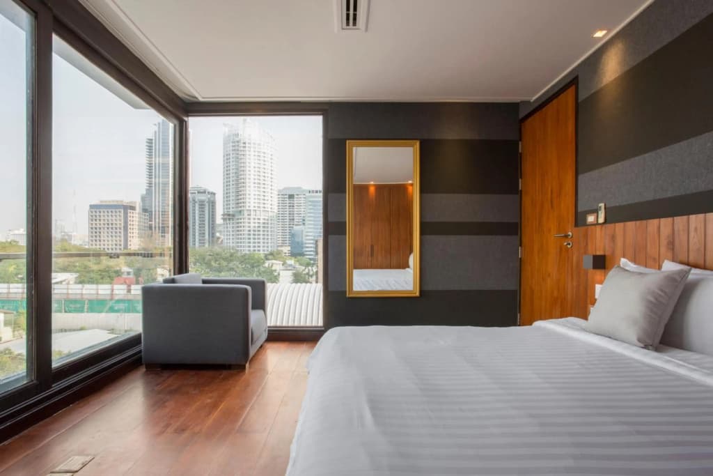 LUXX Langsuan Hotel - photo 27