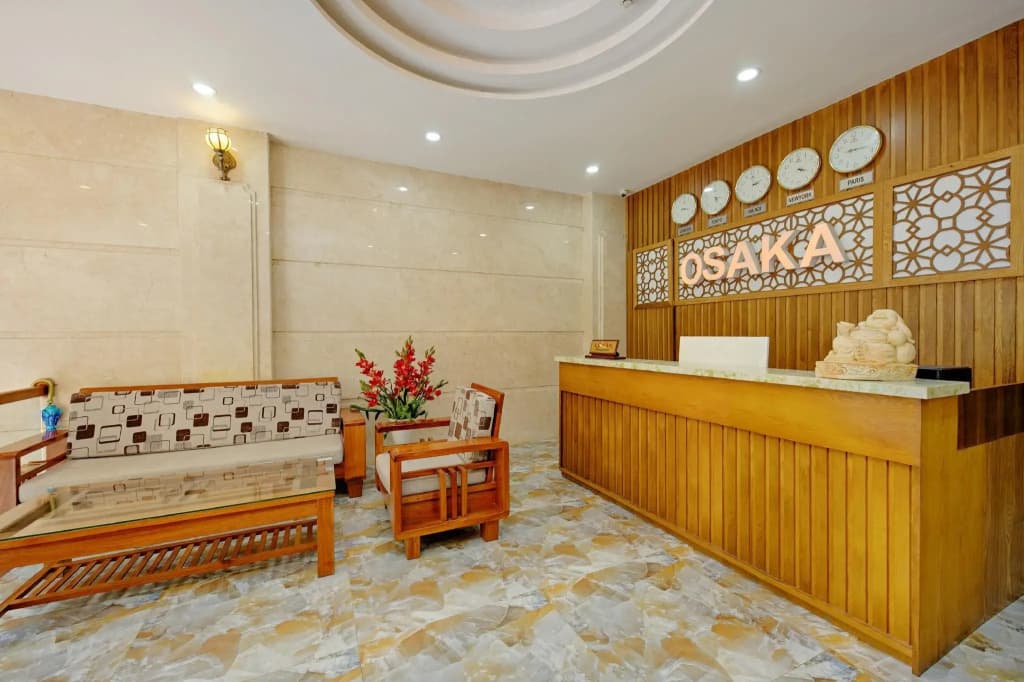 Osaka Hotel - photo 2