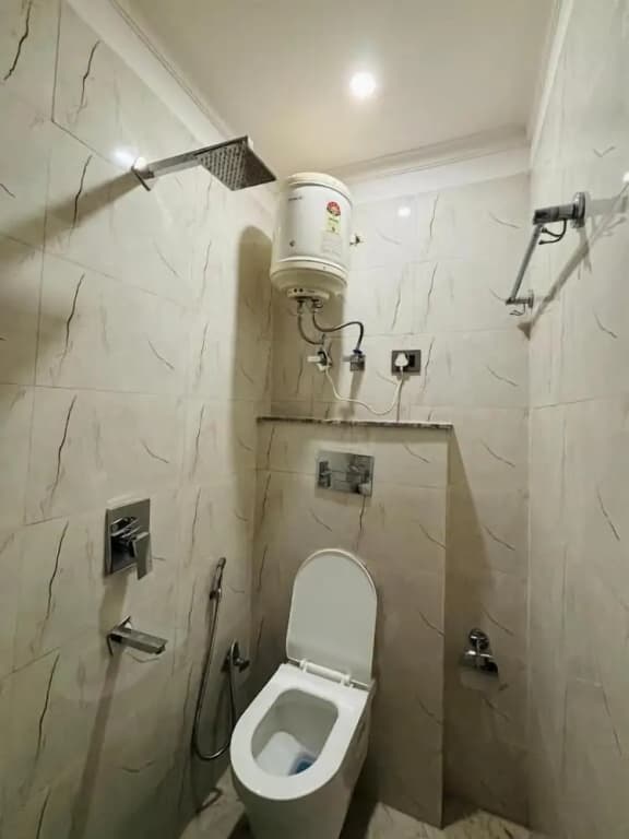 Hotel ECG Grand Inn - photo 8