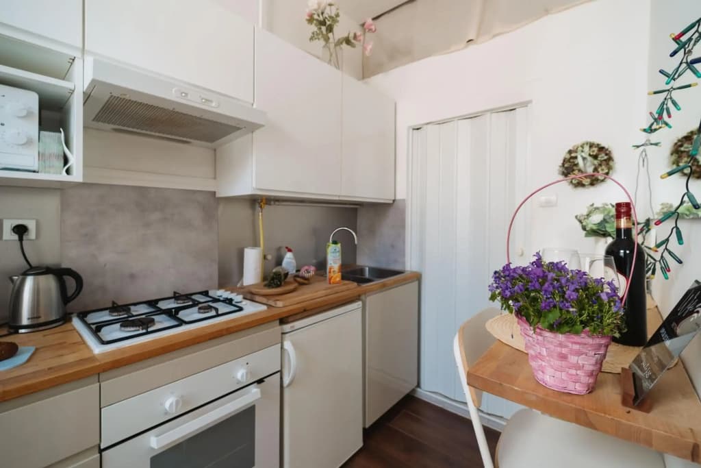 Smart Newly Refurbished Studio Flat in Prime Central Budapest - photo 22